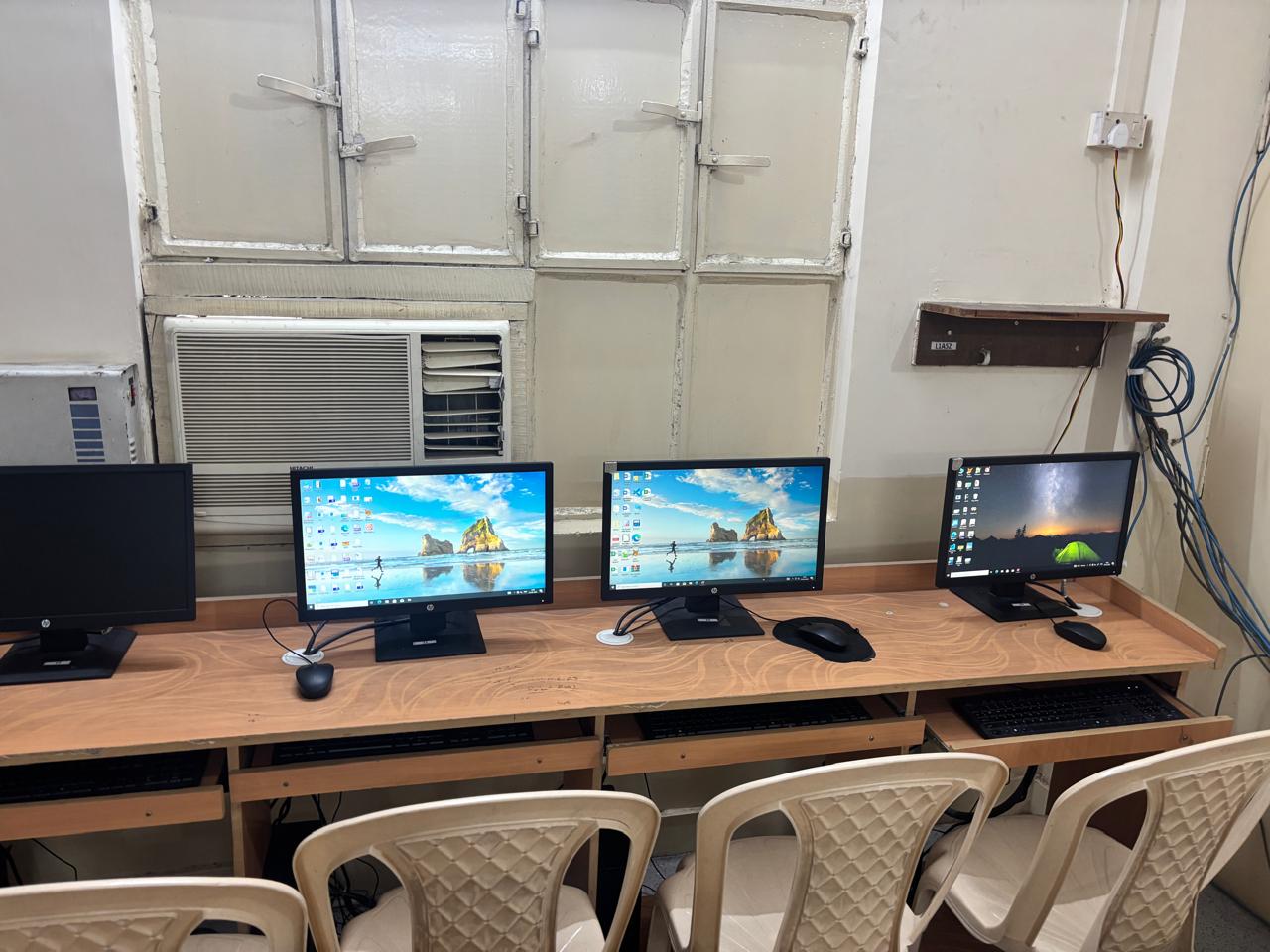 Computer Lab MGM College